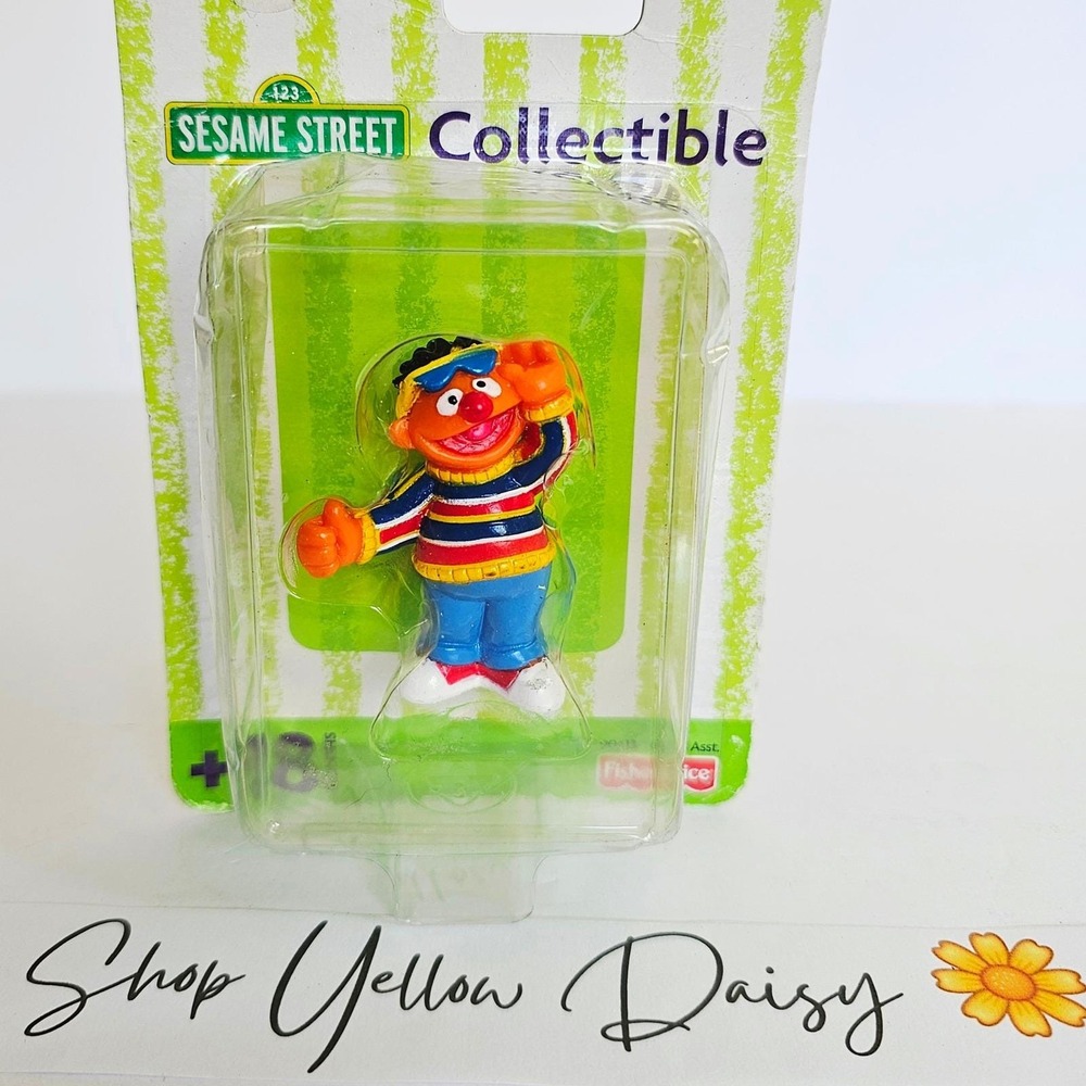 Vintage Y2K Ernie Sesame Street Collectible Figure Fisher Price 2001 NIB - 1204‎